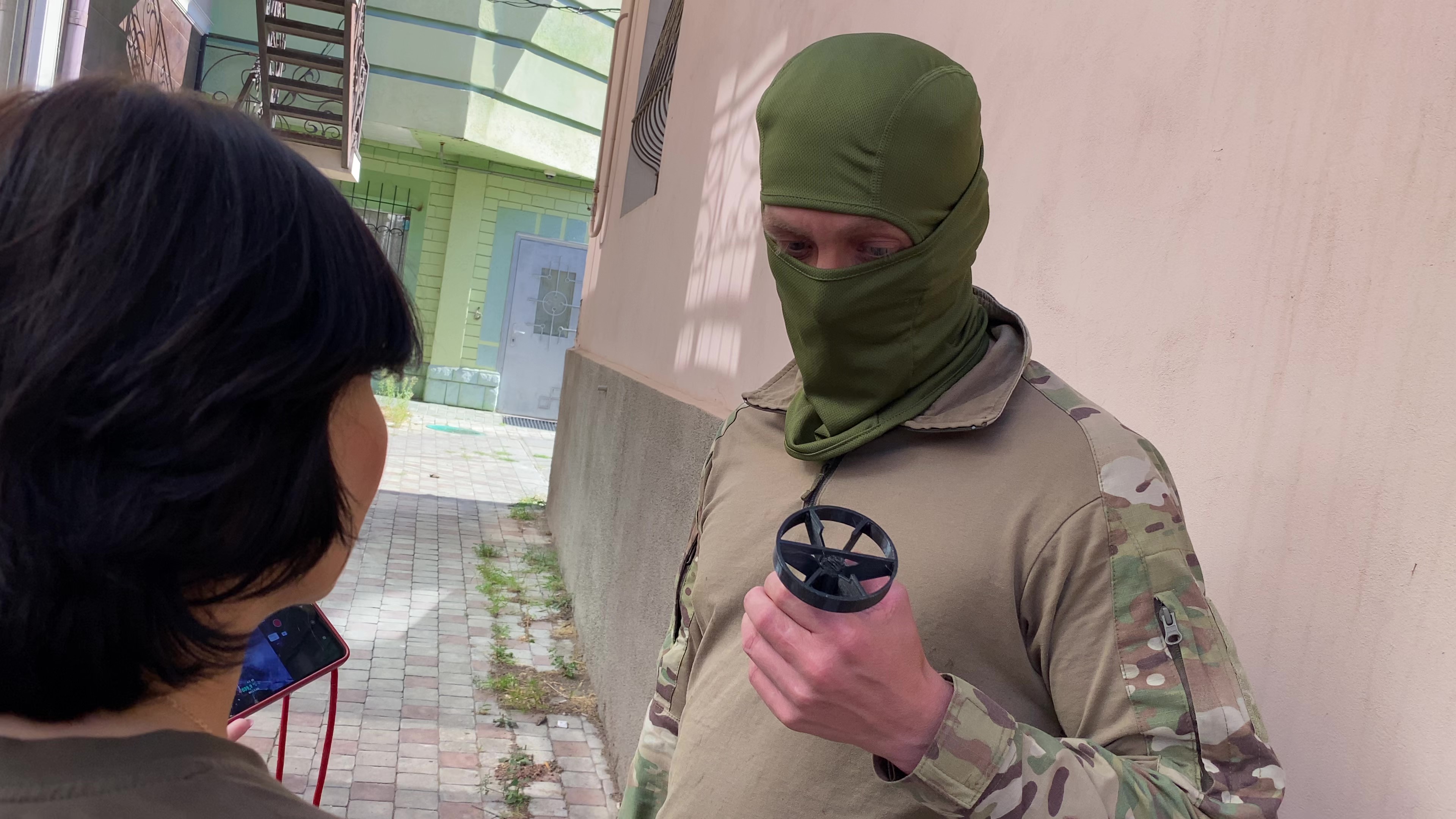 Из Крыма в зону СВО передали 1500 комплектующих для боеприпасов