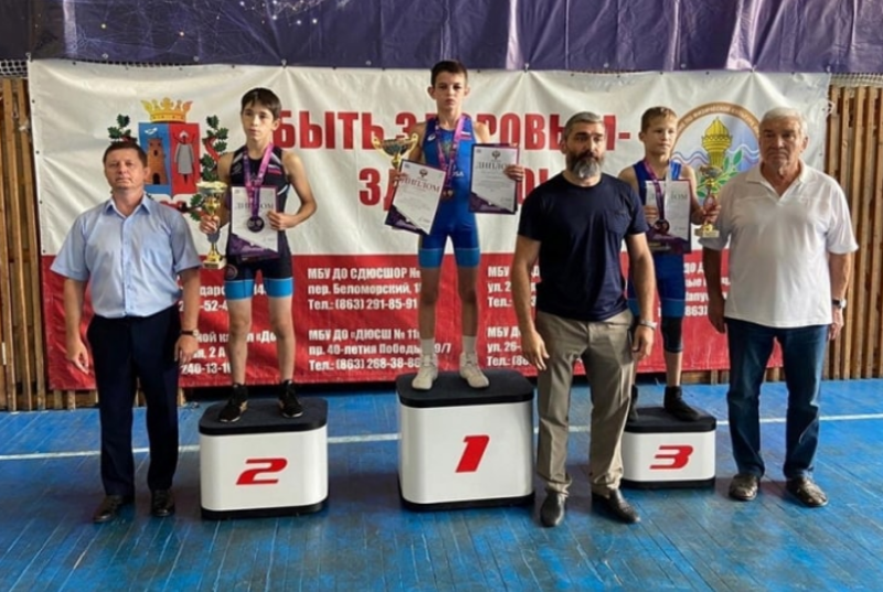 Крымский борец выиграл спартакиаду учащихся