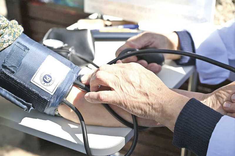 Полвека медицинской помощи: как в Красногвардейском районе работает 86-летний врач-терапевт