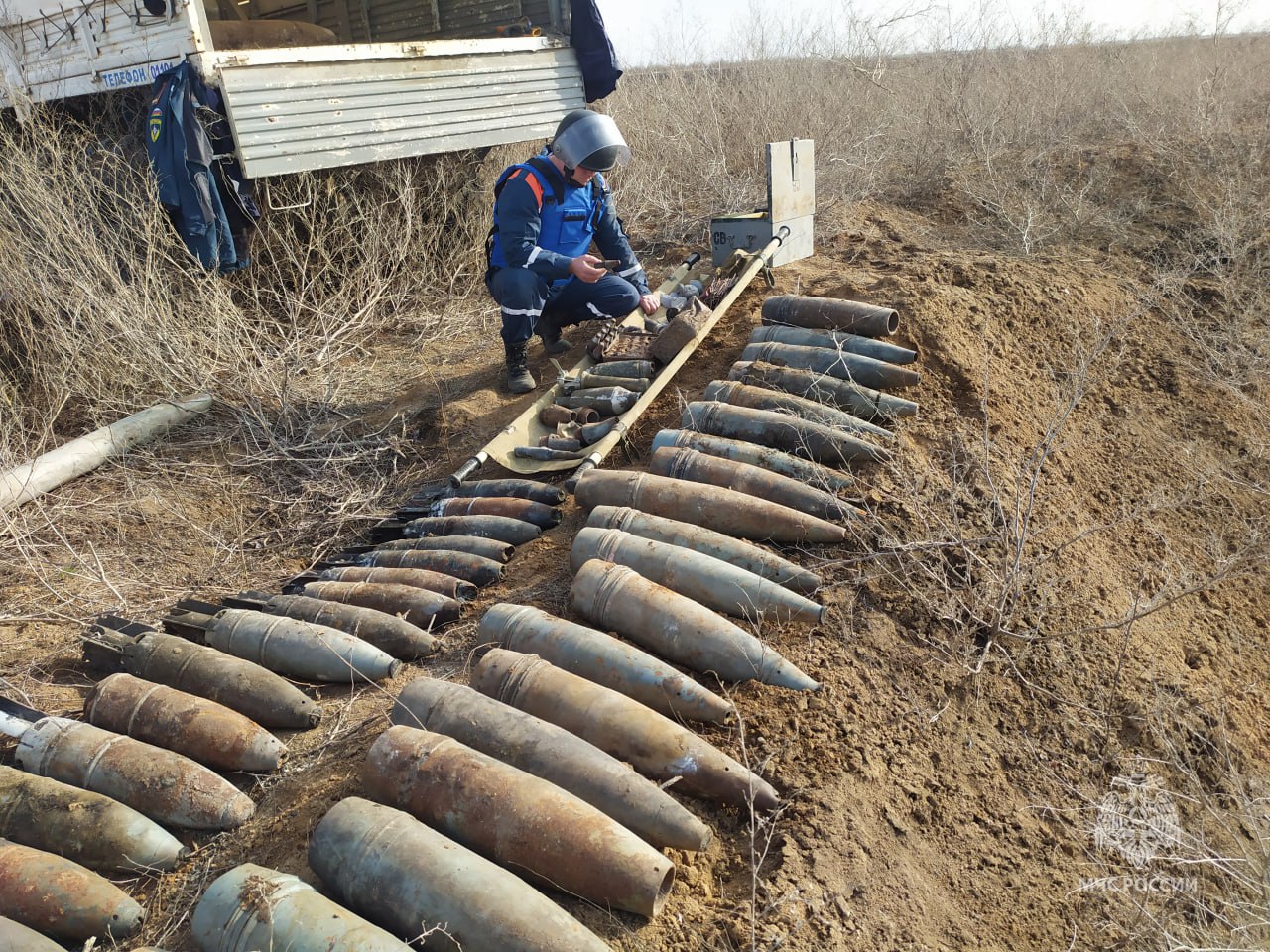 В Крыму пиротехники обезвредили более 4 тысяч взрывоопасных предметов