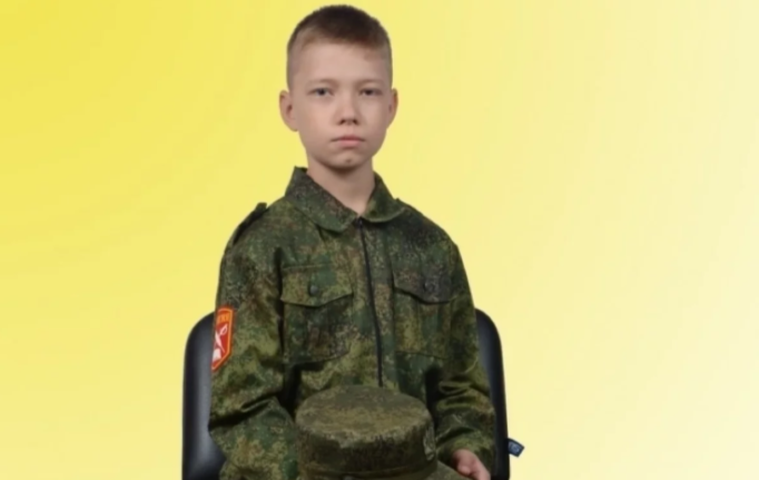 Крымский пятиклассник помогает участникам СВО