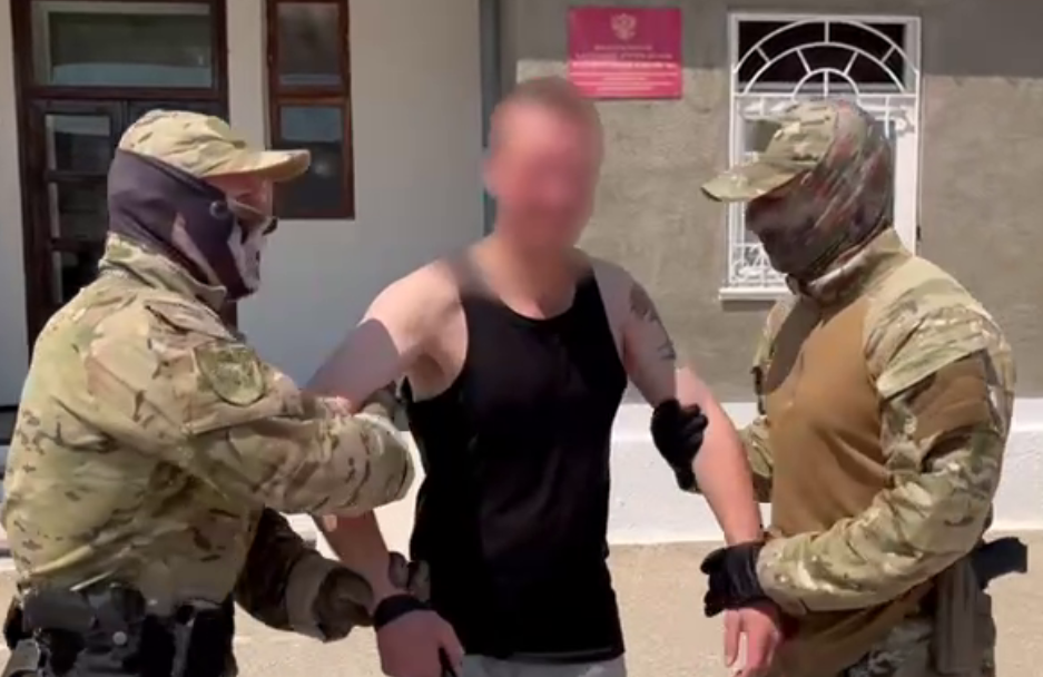 В Джанкойском районе поймали ждуна, который оправдывал теракт на Крымском мосту