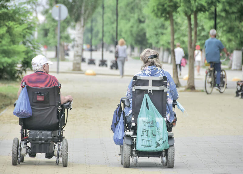 Почти 55 млн рублей выделено на адаптацию объектов: как в Крыму работает "Доступная среда"