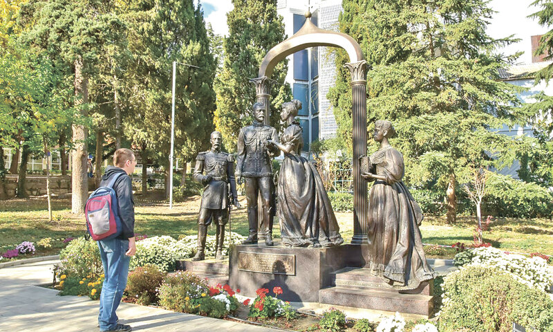 Любовь сквозь века: романтические истории выдающихся личностей в Крыму