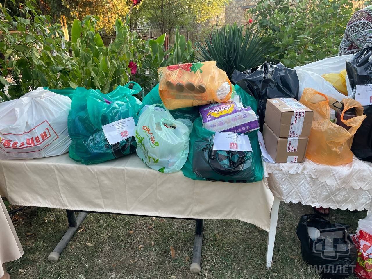 Из Крыма в Херсонскую область отправили три тонны гуманитарной помощи