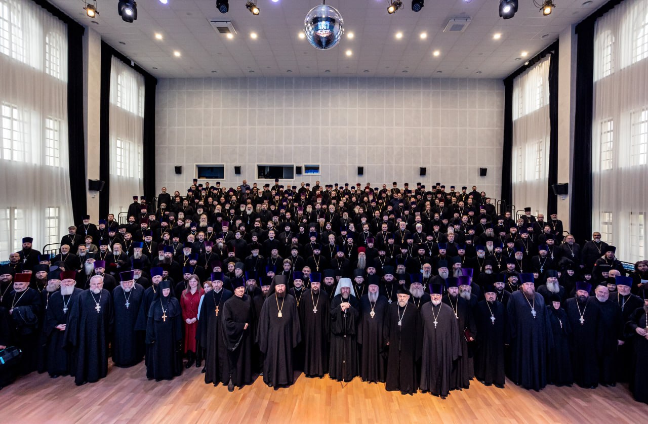 Почти половина церковных приходов Симферопольской и Крымской епархии находятся в сложных материальных условиях