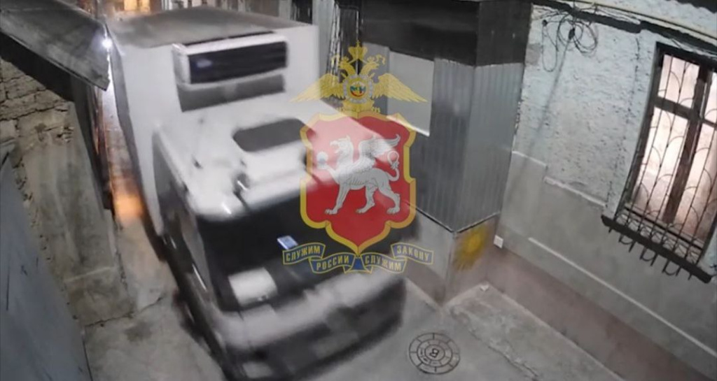 скриншот из видео пресс-службы МВД Крыма photo_2025-05-15_14-53-19 (2).jpg