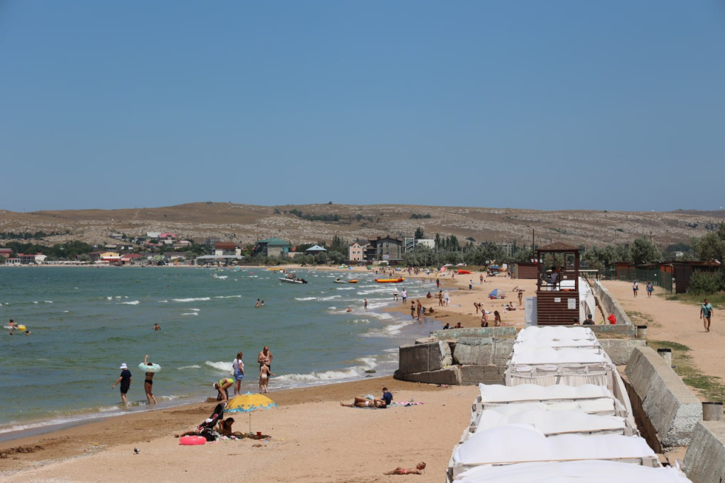 Крымские пляжи под угрозой: как восполнить дефицит песка и гальки