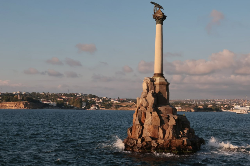 Эколог оценил последствия разлива нефтепродуктов в Севастополе