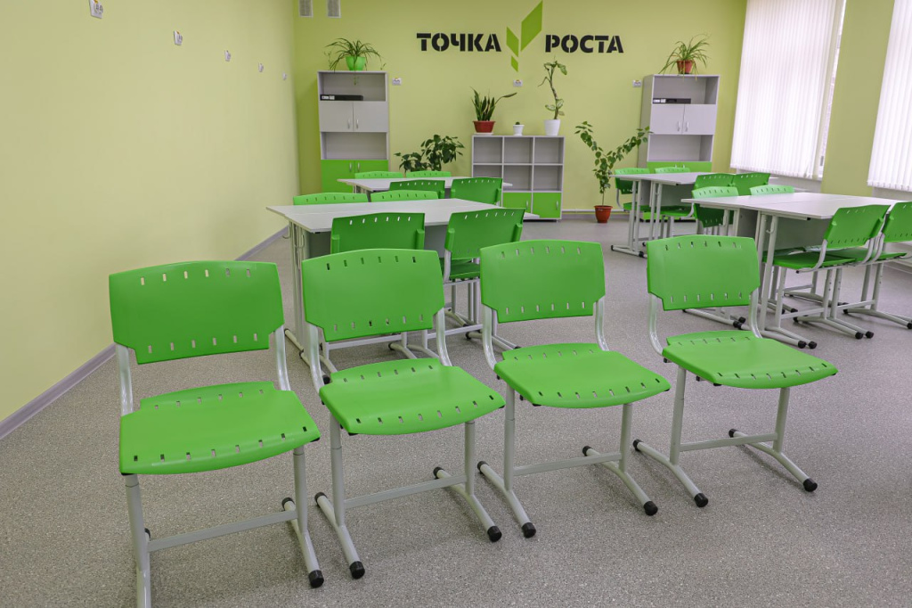 Детям в Ялте можно сегодня не идти в школу из-за непогоды 