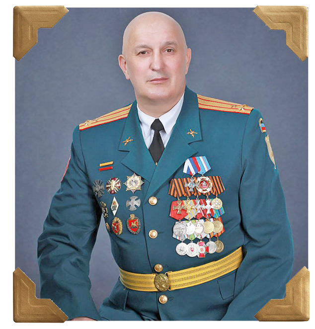 из личного архива Виктора Аносова иктор Аносов, депутат Государственного Совета Республики Крым.jpg
