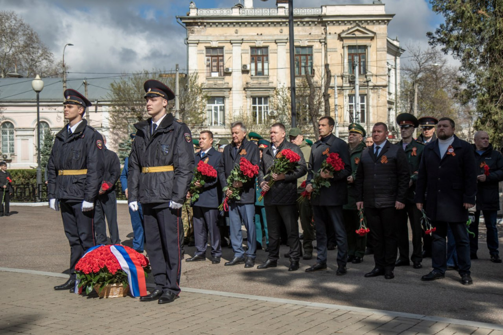 пресс-служба администрации Симферополя IMG_20250413_193050_538.jpg