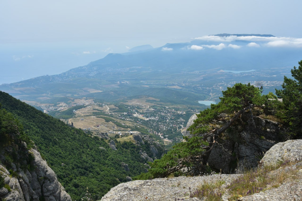 Погода 4 декабря: пасмурно, днём до +13