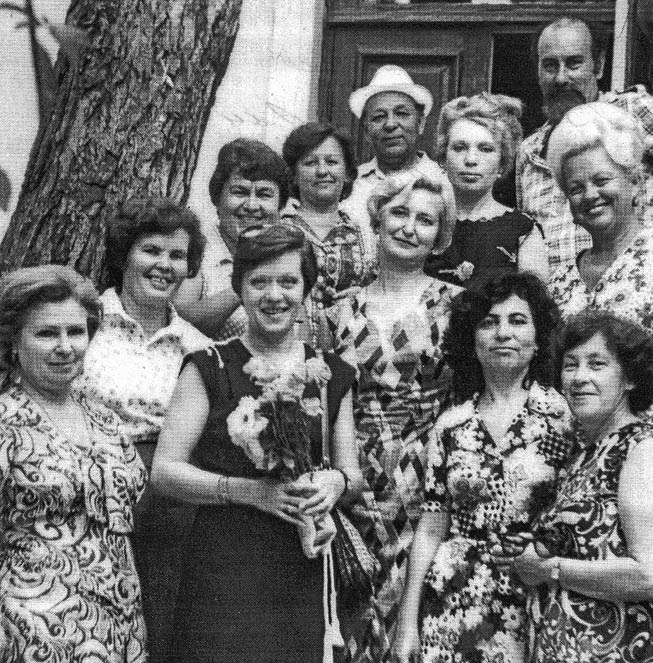 из книги «85 лет пишем о главном»/Алиса Фрейндлих из книги «85 лет пишем о главном»/