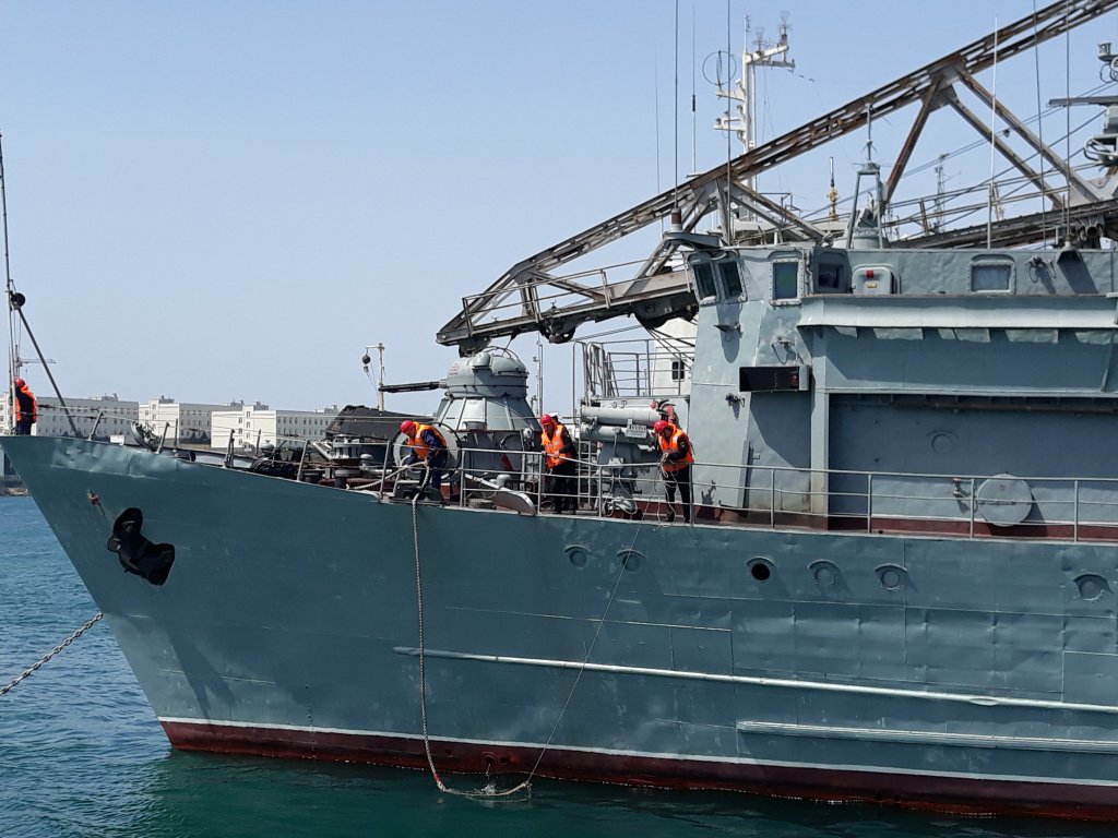 Морской тральщик морской тральщик.jpg