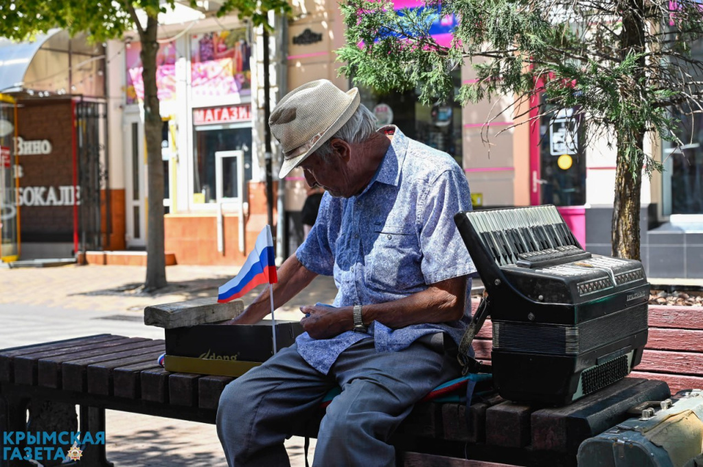 В Крыму могут запретить уличным музыкантам исполнять песни иноагентов
