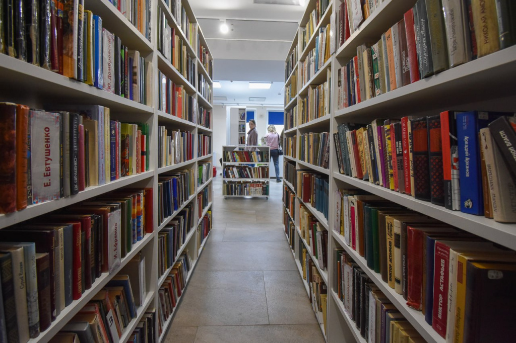 Медиацентр им. Исмаила Гаспринского выпускает печатные СМИ на 15-ти языках народов Крыма