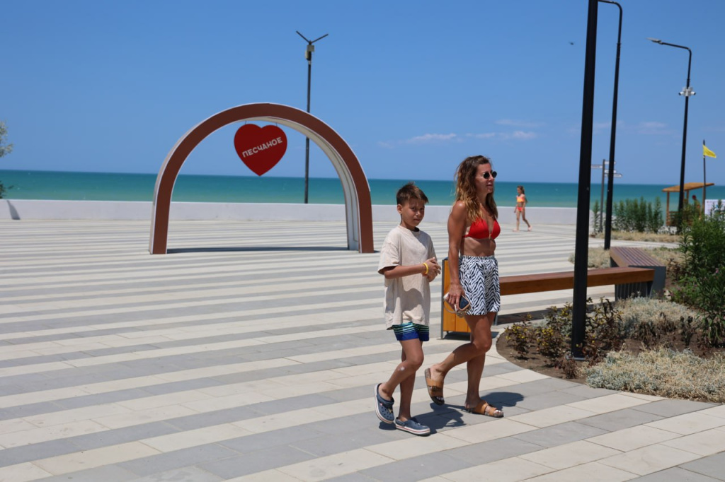 Лето ещё не заканчивается: в Гидрометцентре Крыма рассказали о возвращении тропиков на полуостров