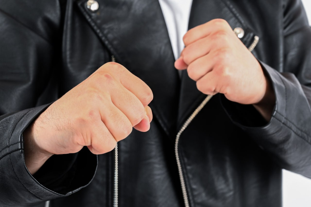 Один против всего мира: что подталкивает школьника взять в руки оружие