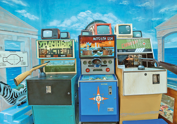 Евгений Летов, Михаил Гладчук музей советского.jpg