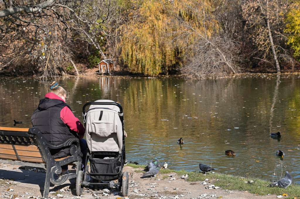 Путин: рожать должно стать модным